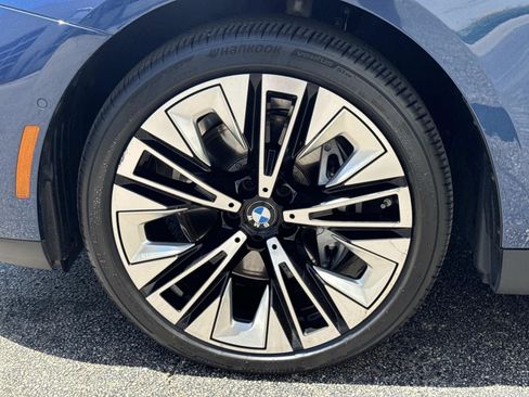 Certified 2026 BMW 540i xDrive AWD/4WD image 9