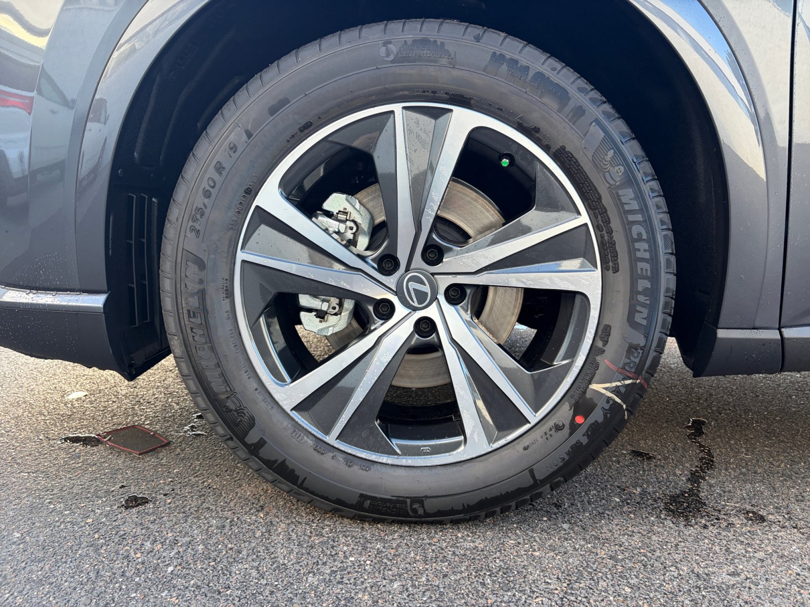New 2026 Lexus RX 350 AWD w/ Cold Area Package image 24