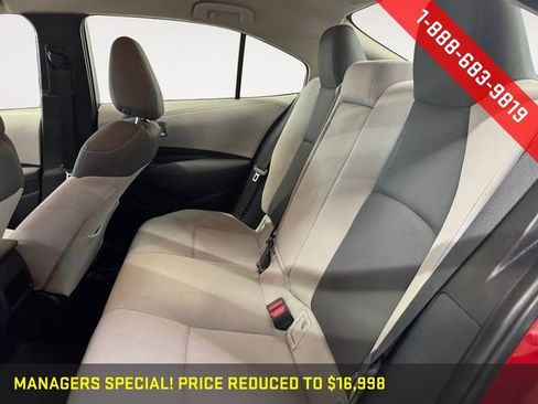 Used 2021 Toyota Corolla LE image 22