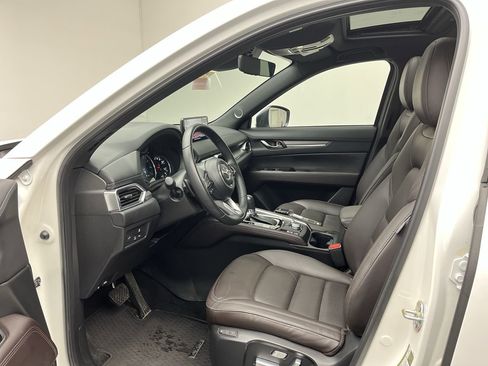 Used 2023 MAZDA CX-5 Signature image 3