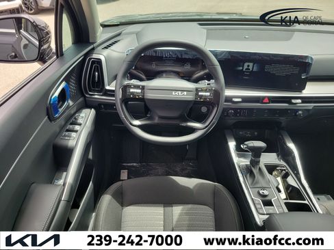 New 2026 Kia Sorento LX FWD image 15