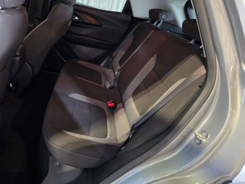 Used 2023 Chevrolet TrailBlazer LT w/ Convenience Package image 7