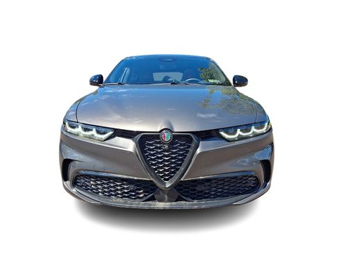 Used 2024 Alfa Romeo Tonale Veloce AWD/4WD image 2