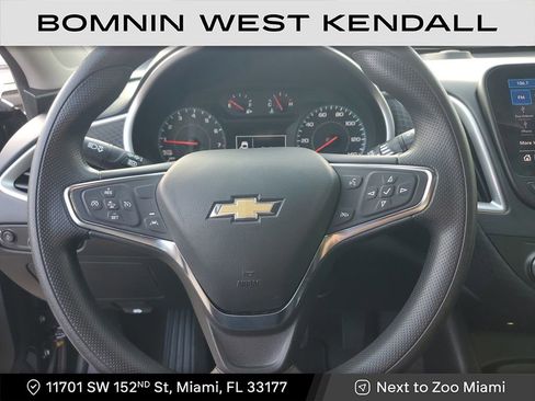 Used 2024 Chevrolet Malibu LS image 28