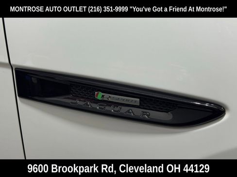 Used 2018 Jaguar F-PACE R-Sport image 56