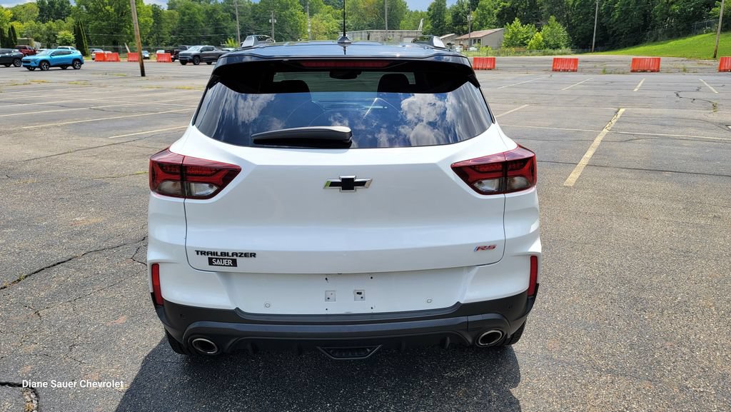 Used 2021 Chevrolet TrailBlazer RS w/ Convenience Package FWD image 10