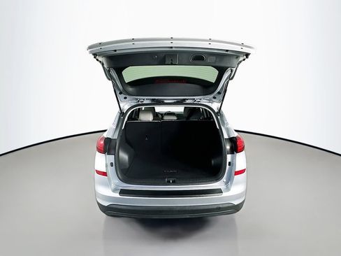 Used 2020 Hyundai Tucson SE w/ Cargo Package FWD image 27