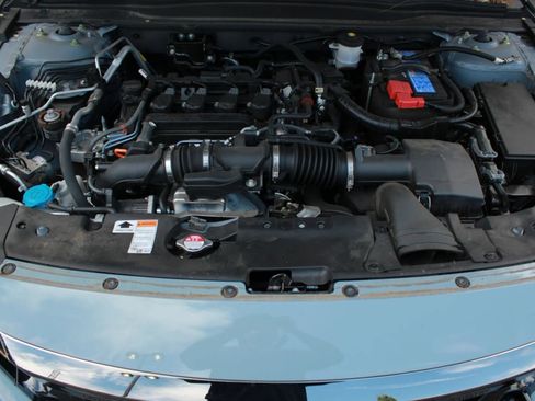 Used 2021 Honda Accord Sport image 27
