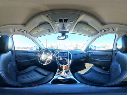 Used 2015 Cadillac SRX Performance image 33