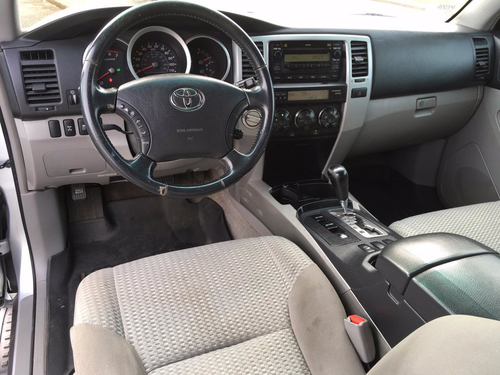 Used 2009 Toyota 4Runner Sport AWD/4WD image 24