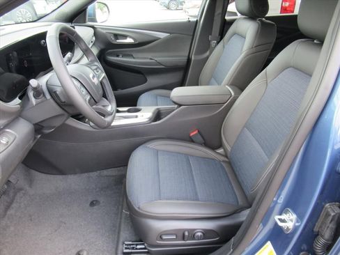 New 2026 Buick Envista Preferred w/ Convenience I Package FWD image 16