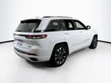 Used 2022 Jeep Grand Cherokee Overland w/ Luxury Tech Group IV image 5