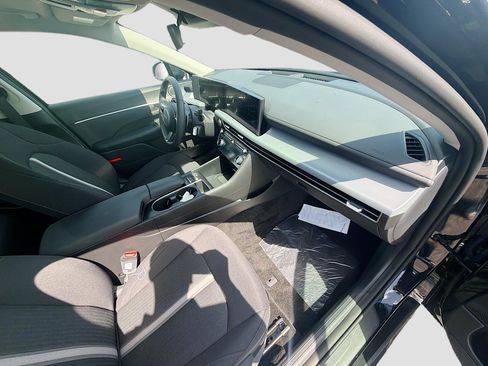 New 2026 Hyundai Sonata SEL FWD image 21