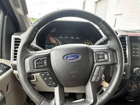 Used 2015 Ford F150 XLT w/ Equipment Group 301A Mid RWD image 18