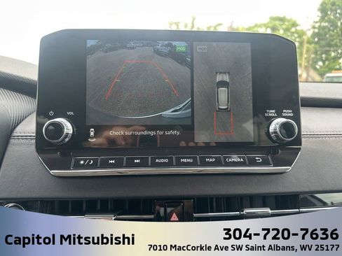 New 2025 Mitsubishi Outlander SEL image 25