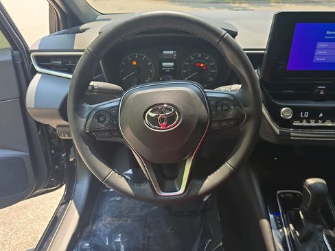 Used 2024 Toyota Corolla SE w/ SE Premium Package FWD image 15