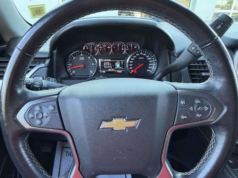 Used 2020 Chevrolet Suburban LT w/ RST Edition AWD/4WD image 26