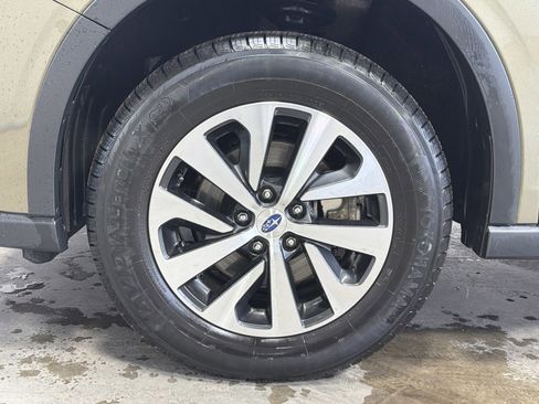 Used 2020 Subaru Outback Premium w/ Popular Package #1 image 9