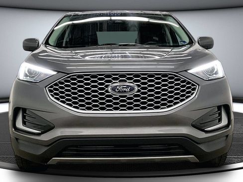 Used 2024 Ford Edge SEL AWD/4WD image 2