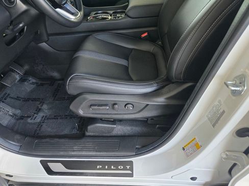 Certified 2025 Honda Pilot EX-L image 21