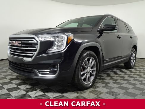 Used 2023 GMC Terrain SLT w/ LPO, Floor Liner Package image 3
