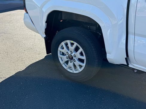 New 2026 Toyota Tacoma SR5 image 8