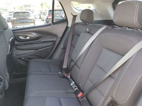 Certified 2022 GMC Terrain SLE w/ Driver Convenience Package FWD image 30