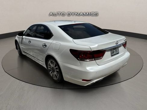 Used 2015 Lexus LS 460 w/ Comfort Package RWD image 5