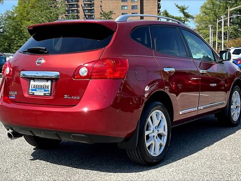 Used 2013 Nissan Rogue SL image 2