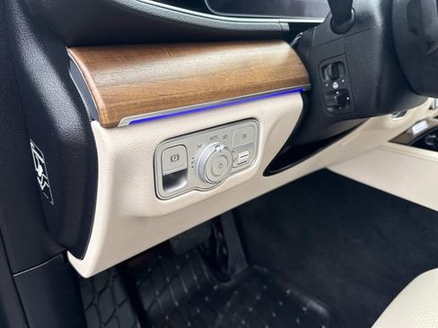 Used 2022 Mercedes-Benz GLE 350 4MATIC image 23