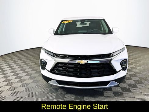 Used 2023 Chevrolet Blazer LT FWD image 4