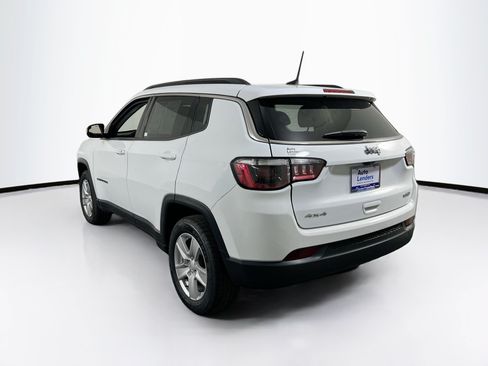 Used 2022 Jeep Compass Latitude w/ Convenience Group AWD/4WD image 7