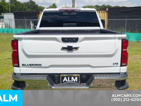 Used 2024 Chevrolet Silverado 2500 LTZ w/ LTZ Plus Package AWD/4WD image 7