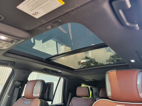 Used 2023 GMC Yukon Denali Ultimate w/ LPO, Floor Liner Package AWD/4WD image 26