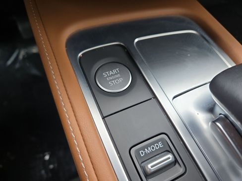 Used 2025 INFINITI QX60 Sensory image 21