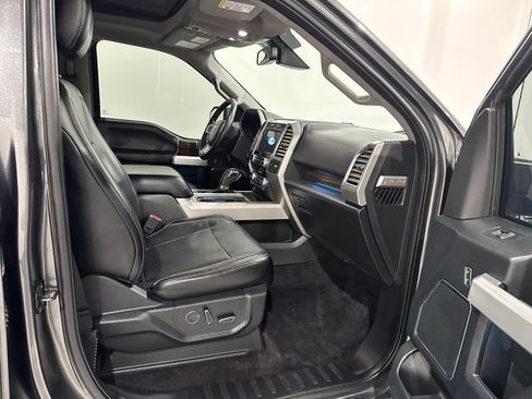 Used 2016 Ford F150 Lariat w/ Equipment Group 502A Luxury AWD/4WD image 20
