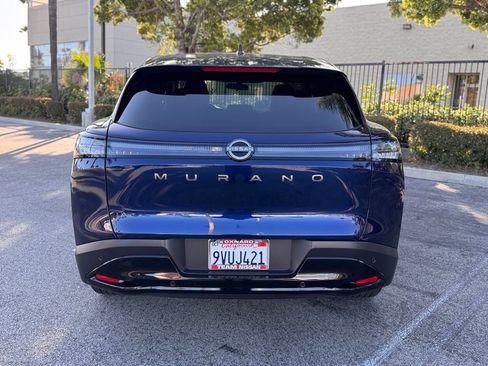 Certified 2025 Nissan Murano SV FWD image 7