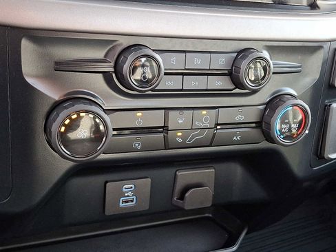 Used 2024 Ford F150 XL image 14