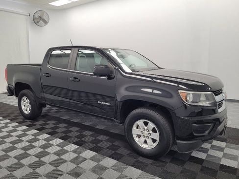 Used 2020 Chevrolet Colorado W/T w/ WT Convenience Package RWD image 11