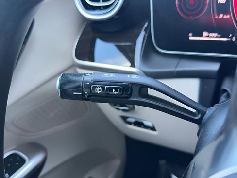 Used 2024 Mercedes-Benz GLC 300 GLC 300 image 43