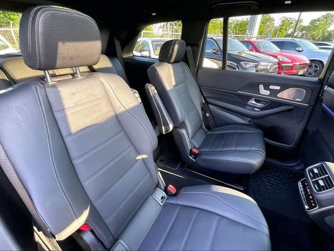 Certified 2024 Mercedes-Benz GLS 580 4MATIC image 19