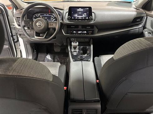 Used 2023 Nissan Rogue SV AWD/4WD image 24