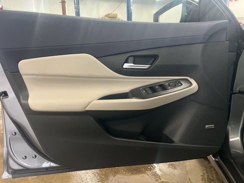 New 2026 Nissan Sentra SL w/ Floor Mat Package FWD image 23