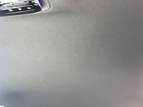 Used 2025 Mercedes-Benz GLC 300 image 28