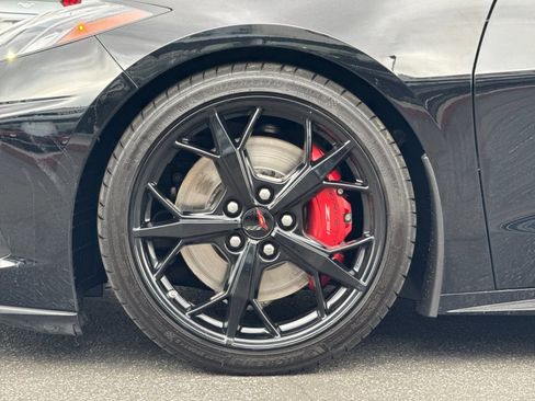 Used 2022 Chevrolet Corvette Stingray Premium Cpe w/ Z51 Performance Package image 22