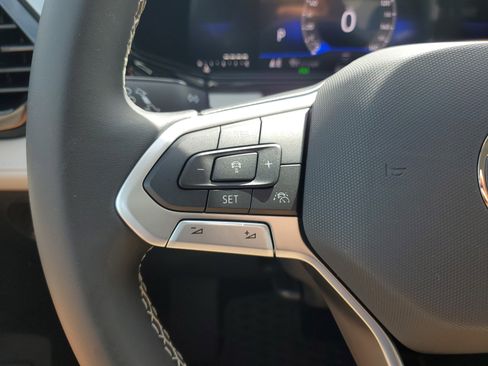 New 2025 Volkswagen Taos S image 15