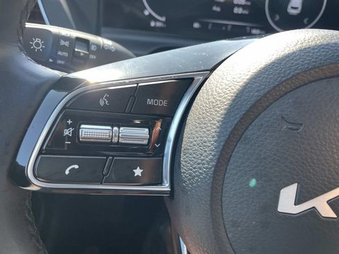 Used 2025 Kia Seltos EX w/ EX Sunroof Package AWD/4WD image 31