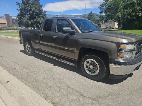 Used 2015 Chevrolet Silverado 1500 LS w/ Trailering Package RWD image 7