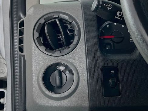 Used 2012 Ford E-150 and Econoline 150 w/ Commercial Cargo Van Pkg image 11