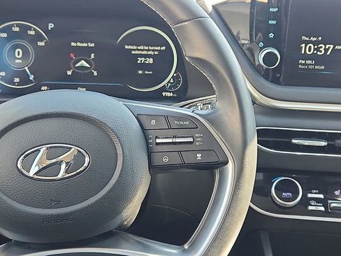 Certified 2023 Hyundai Sonata SEL w/ Convenience Package FWD image 15